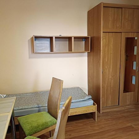 Hostel Sunrise Liwska Varsovia Exterior foto