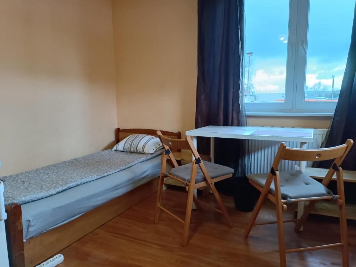 Hostel Sunrise Liwska Varsovia Exterior foto